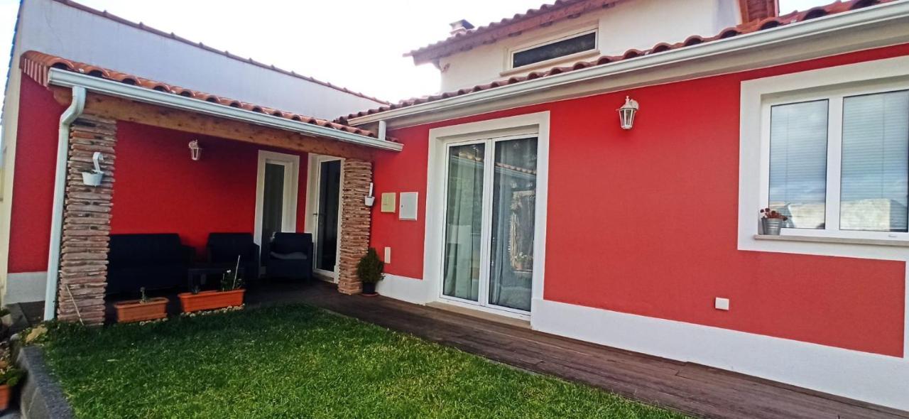 Casa De Campo A 5 Minutos Da Praia Atouguia Da Baleia Luaran gambar